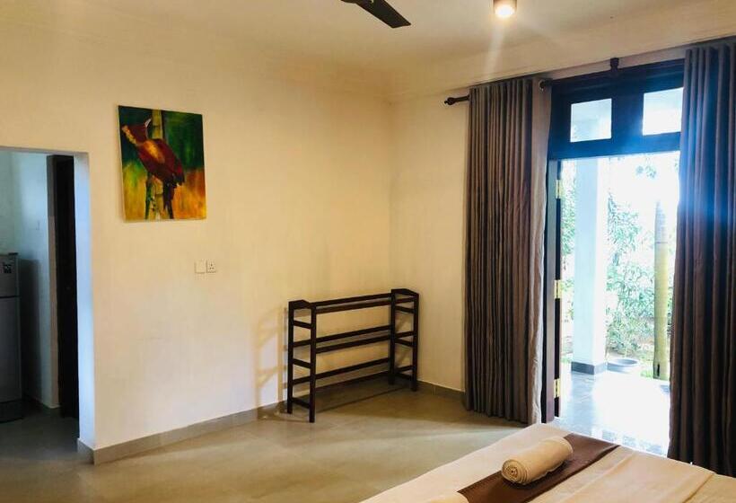 بنسيون Camellia Villa & Tour