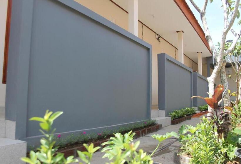 פנסיון Guest House 88 Pandawa