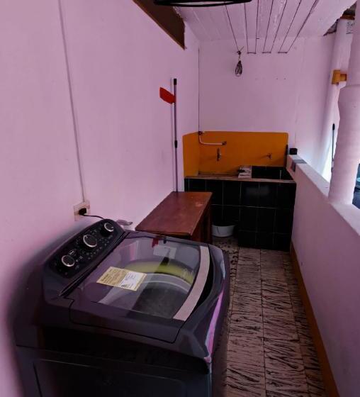 펜션 Hostal Casa Celeste