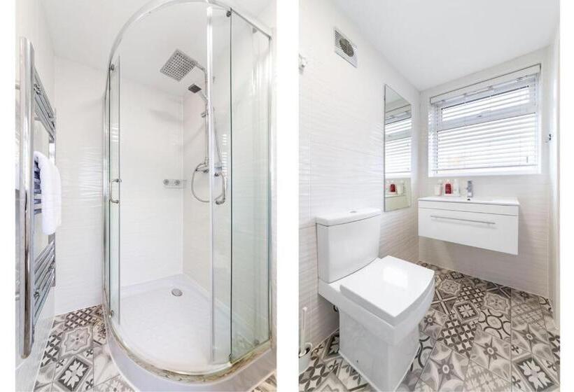 膳宿费 Isleworth Stays Tw7