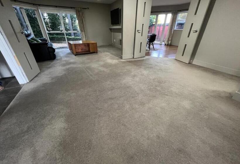 ペンション Marvelous Munro