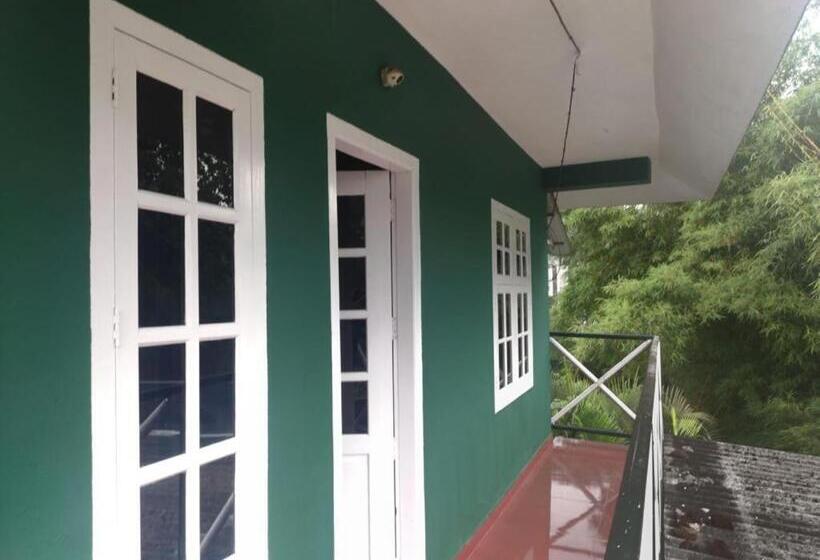 ペンション Moonlight