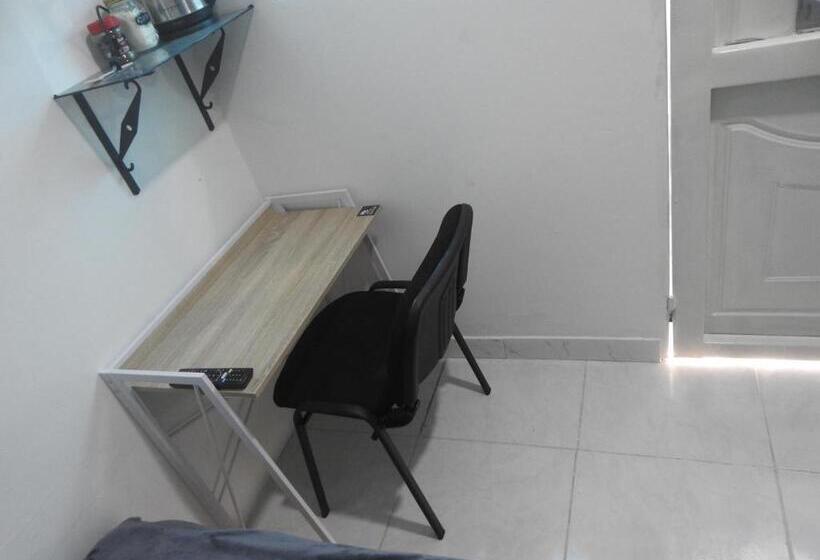 ペンション Motoposada La Marina