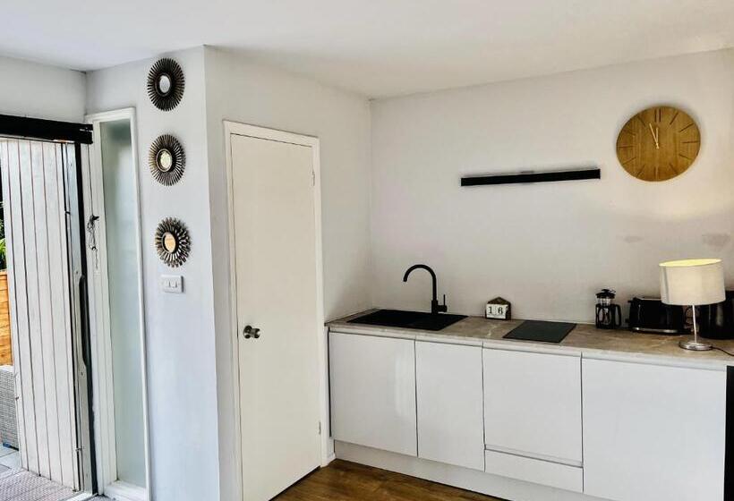 Пансион East Bridgford Summerhouse Inc Spa And Treatments