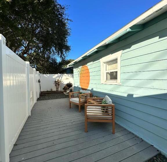 بنسيون Palm Paradise Retreat