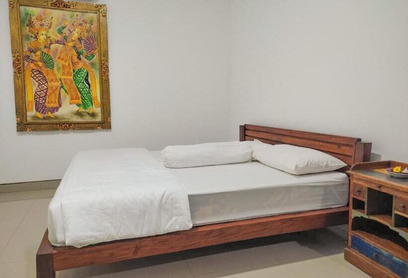 פנסיון Pondok Selip Guesthouse