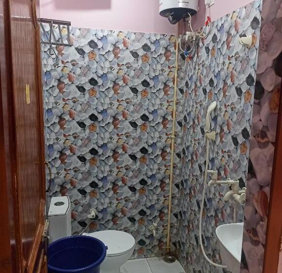 膳宿费 Shri Hit Radha Mohan Dham