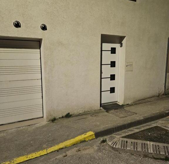 膳宿费 Studio Montry