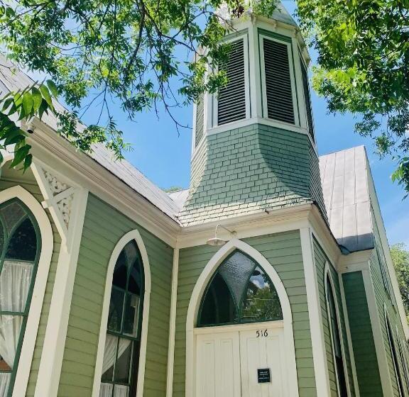 Пансион The Downtown Abbey