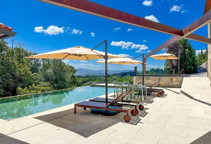 פנסיון Villa Isobel