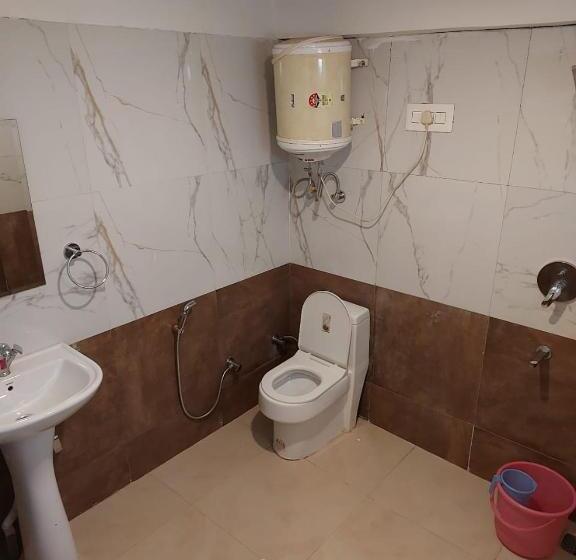 پانسیون White House Homestay Kasol