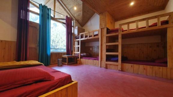 پانسیون White House Homestay Kasol