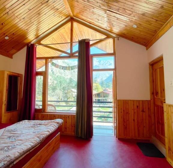 پانسیون White House Homestay Kasol
