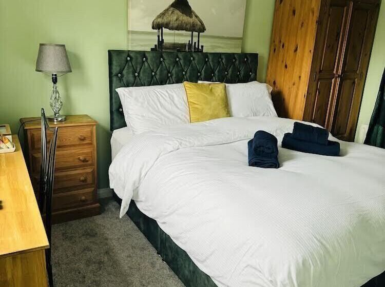 بنسيون Windsor Wine & Dine