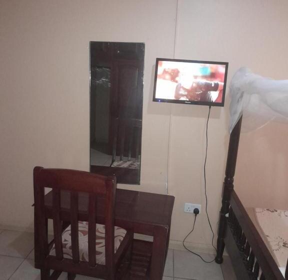Primerose Hotel Mubende