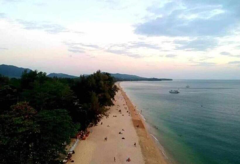 Курорт Laila Place 1415