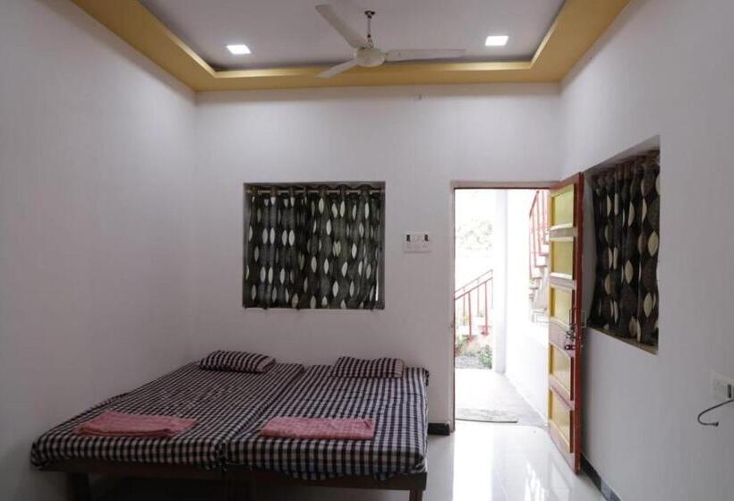 리조트 Rashmi Greenland Agritourism Center,junnar