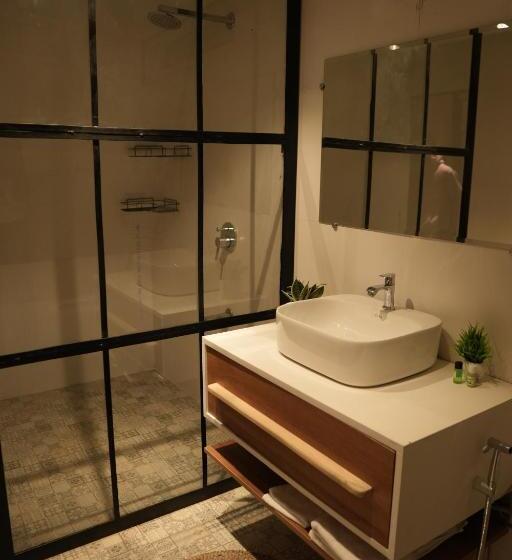 리조트 The Alchemist House