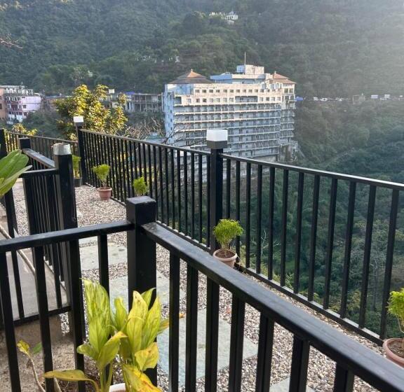 אתר נופש The Alchemist House