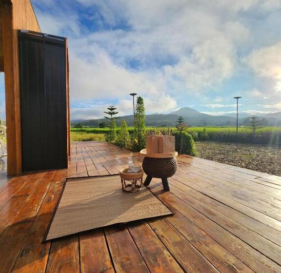 Lomakeskus The Field@pua เดอะฟิลด์แอทปัว