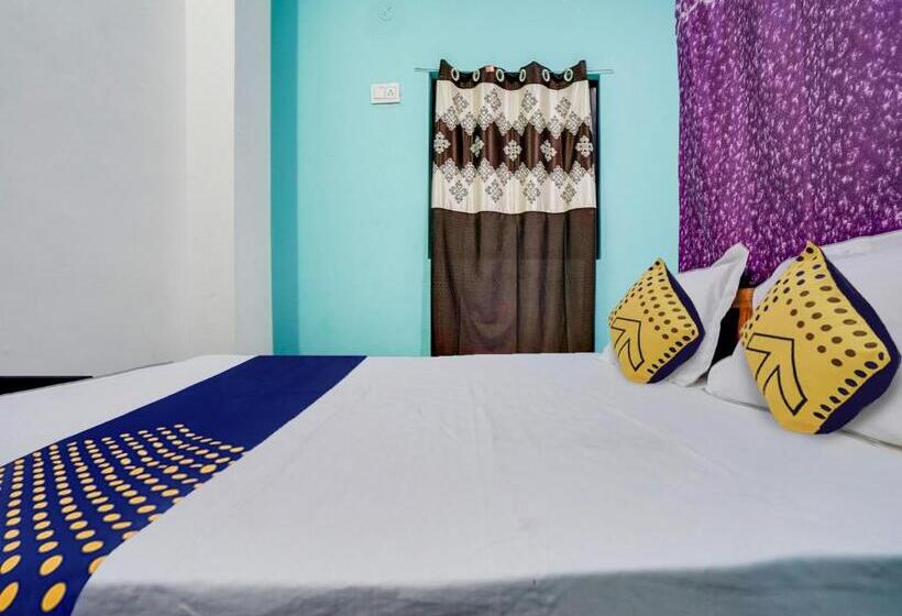 Spot On Hotel Royal Stay