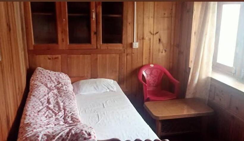 Sunshine Hotel And Lodge