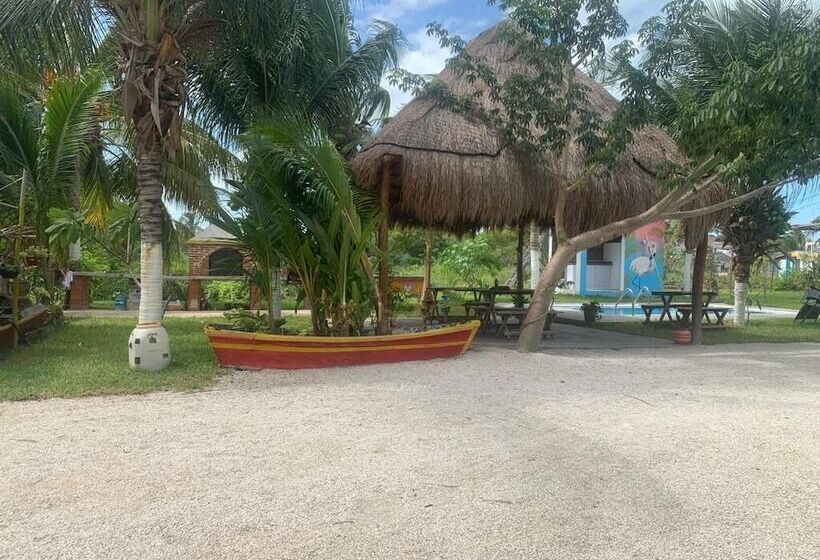 Villas Tuukul Hotel & Resort