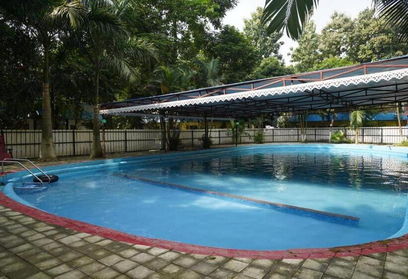 Viramma Resort