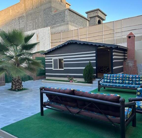 منتجع وشاليه فاملي ستار