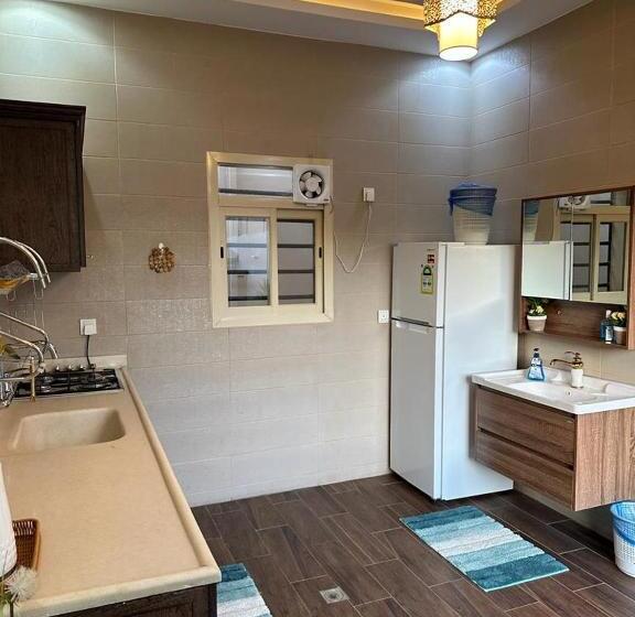 منتجع وشاليه فاملي ستار