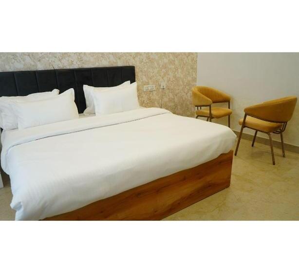 Aa Hotels & Resorts Chandigarh Zirakpur