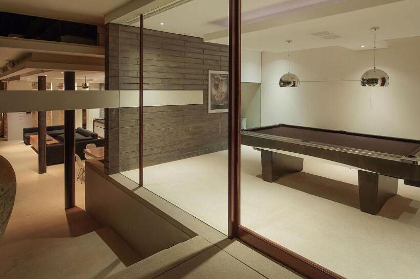 فندق صغير ซันไชน์โฮสเทล