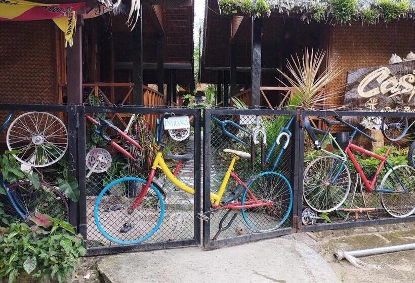 Hostel Castaway Native Huts