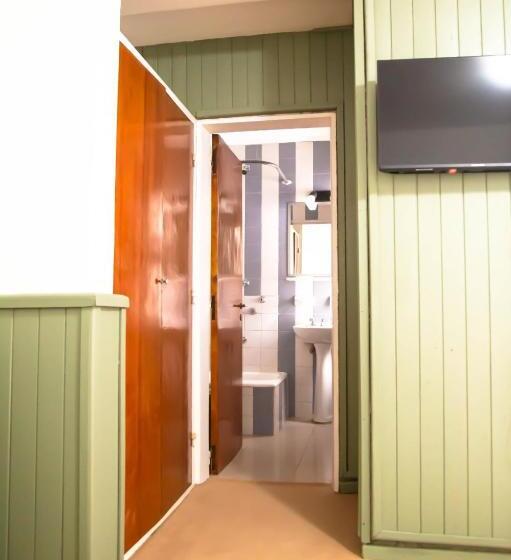 ユースホステル Hostería Las Rosas