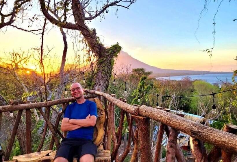 فندق صغير Raindance