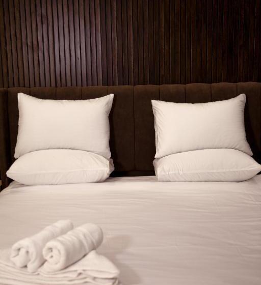 Hostel Tourist Palace