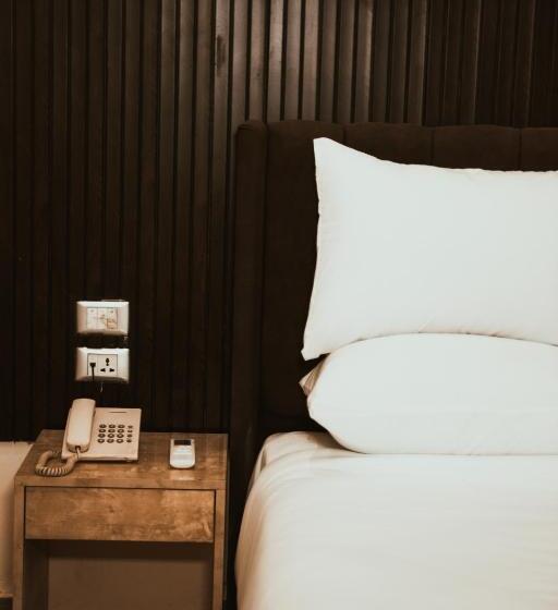 Hostel Tourist Palace