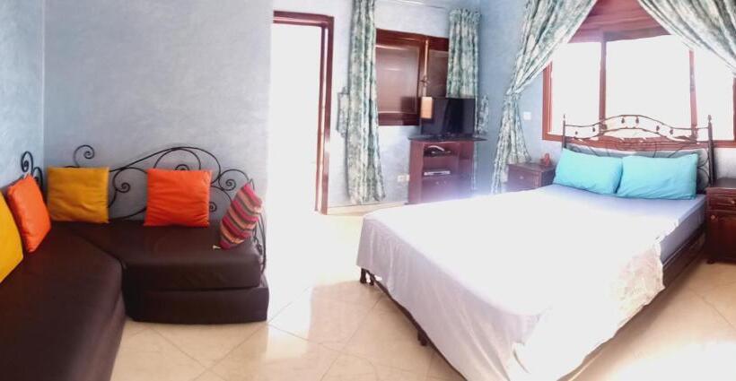 הוסטל Dawn Surf