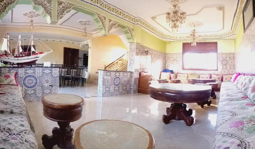 הוסטל Dawn Surf