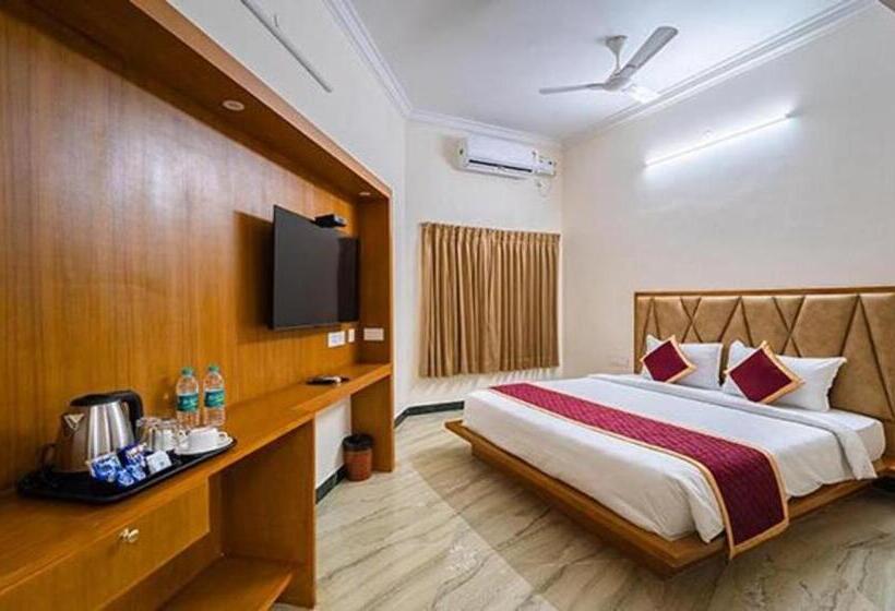 Ar Phalazzo Resort And Banquets