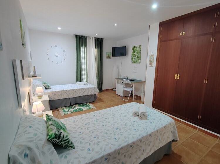 住宿加早餐  Las Salinas House Private Rooms