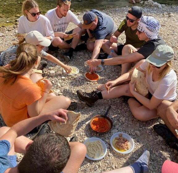 تختخواب و صبحانه Bedouin Home. Stay And Guiding