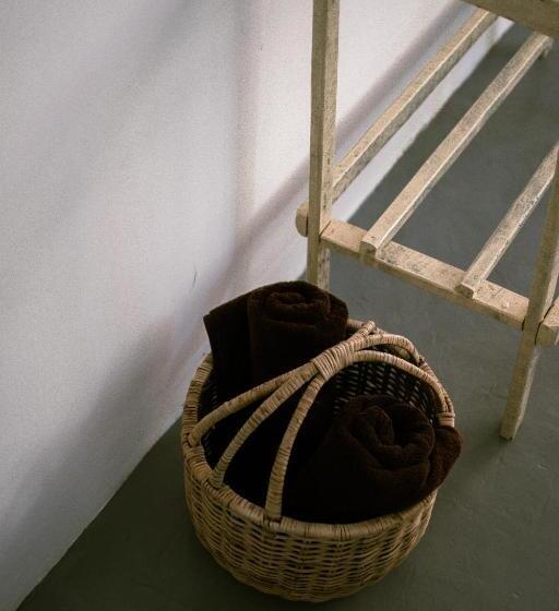 민박 Calma   Surf, Yoga & Coffee On A Private Beach