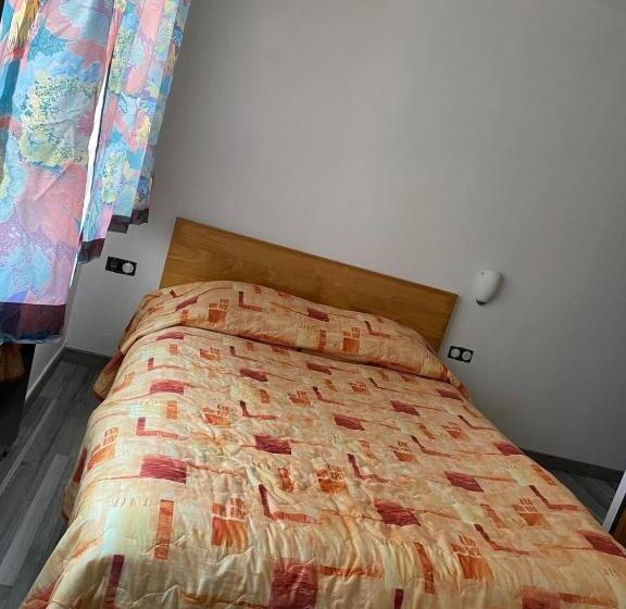 ベッドアンドブレックファースト La Bonne Famille