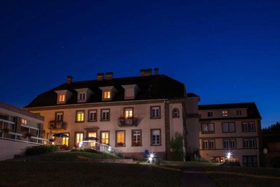 ベッドアンドブレックファースト La Bonne Famille