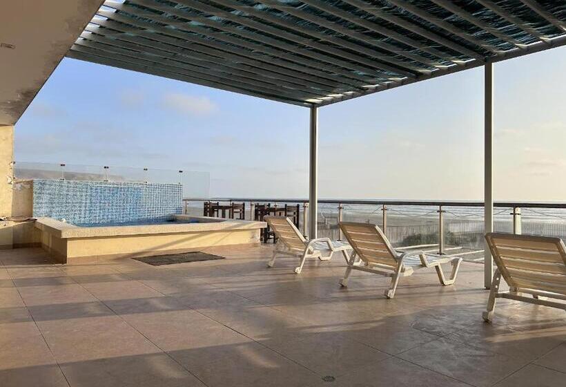 تختخواب و صبحانه Yolo House Beach