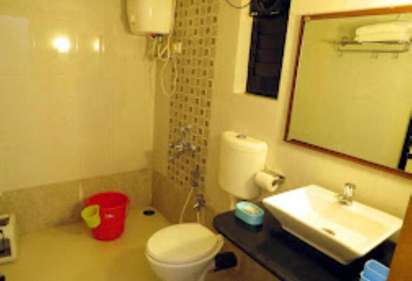 Blue Sea Beach Resort Malvan