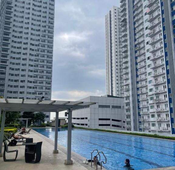 Era Suites Staycation At Quezon City