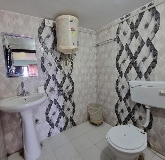 Общежитие Forest Vibes Kalatop Rooms Restaurant