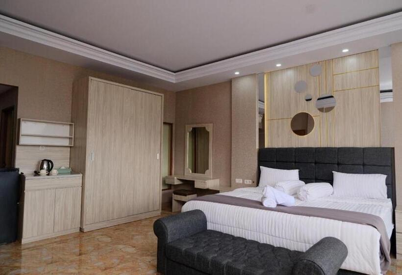 ホテル Al Hambra Granada Resort Convention Garut